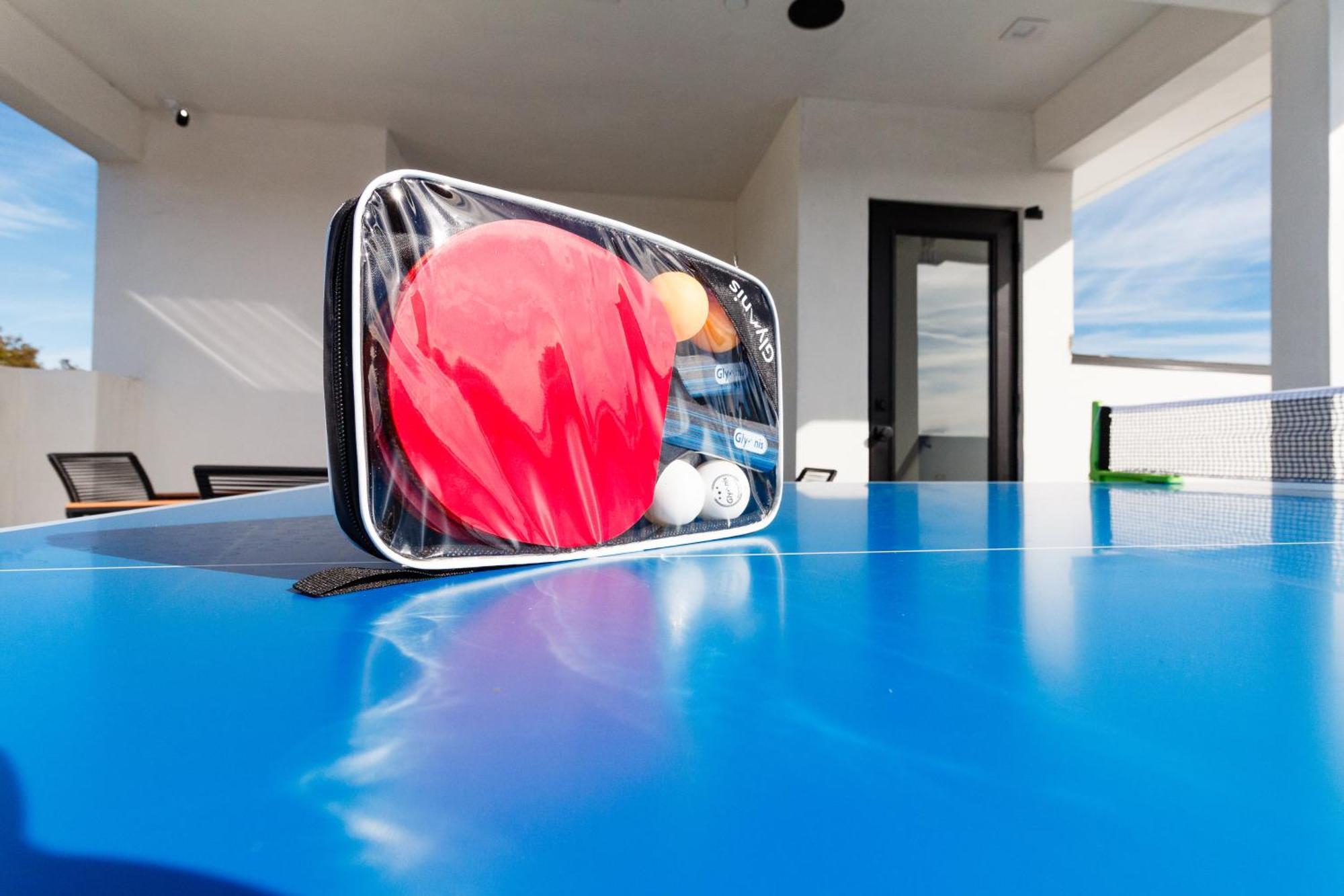 Brand New Modern 9 Bedroom Compound In Pickfair Village * Los Angeles